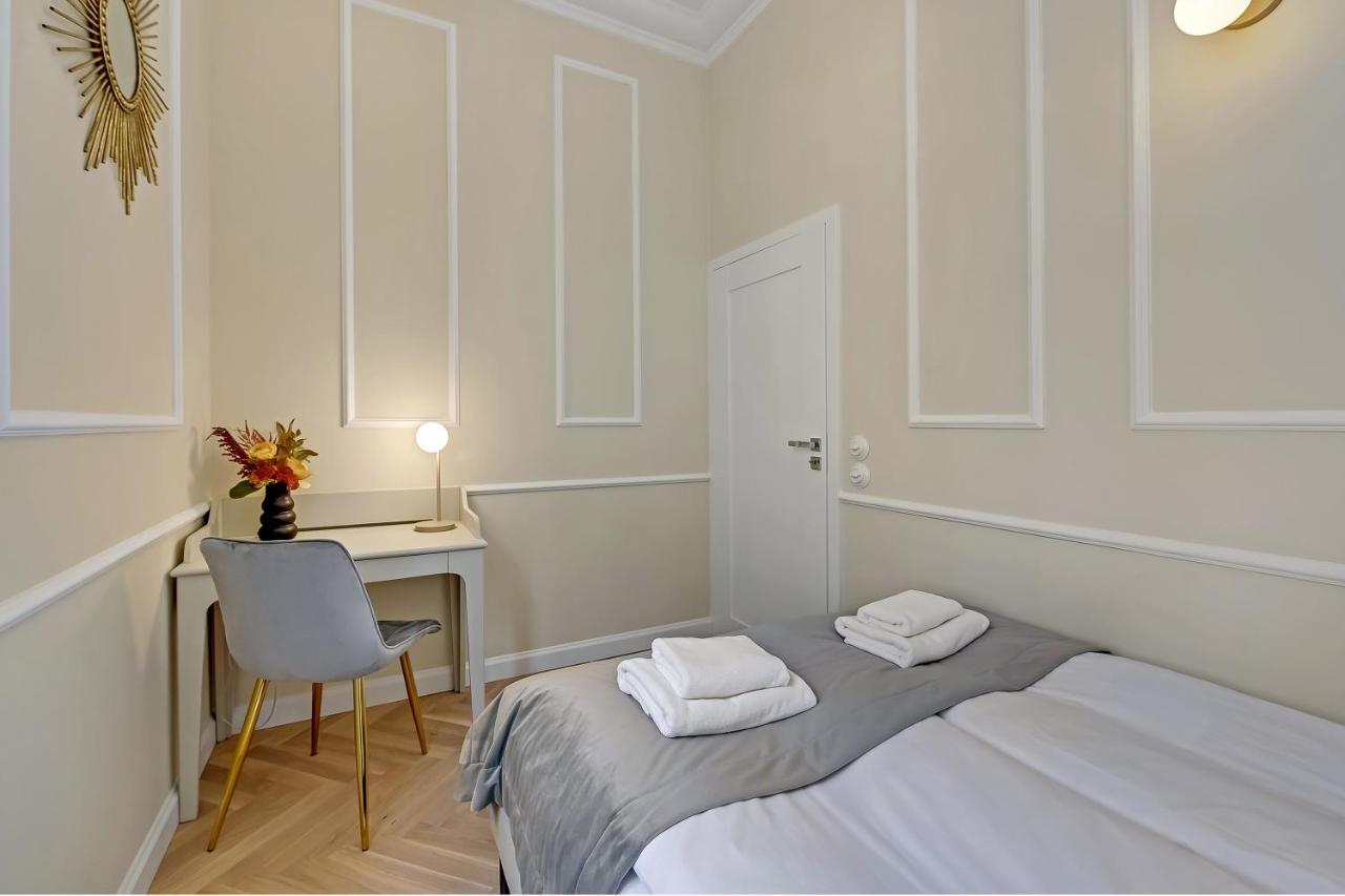 Piwna Glamour & Main Old Town By Downtown Apartments غدانسك المظهر الخارجي الصورة